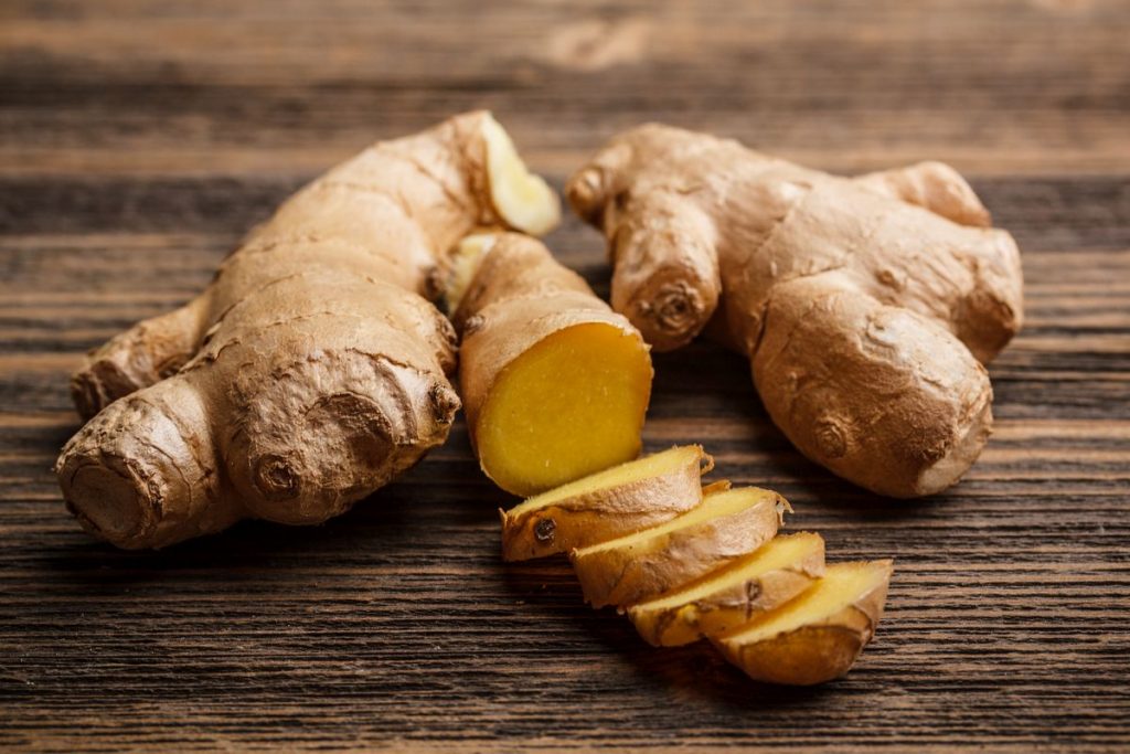 Fresh ginger root for vertigo relief